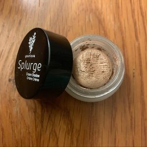Younique Splurge Cream eye shadow